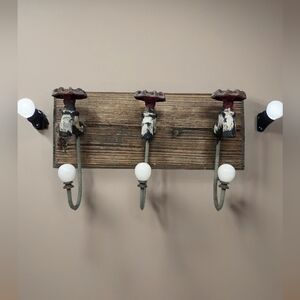Farmhouse Industrial 3 Water Faux Faucet Wall Hooks Iron-Mounted On Wood Decor